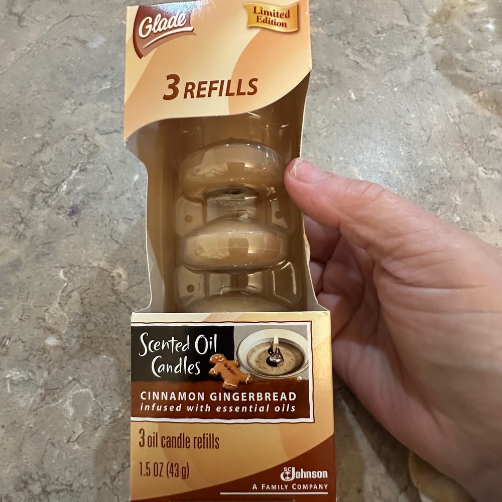 Glade Cinnamon‎ Gingerbread Scented Oil Candles 3 Refills Limited Edition 1.5oz